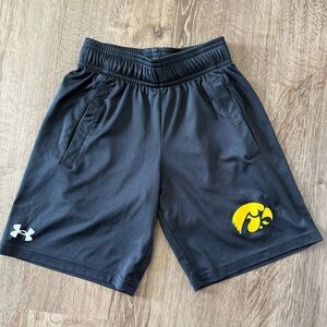 Under Armour Boys Iowa Hawkeyes Shorts
